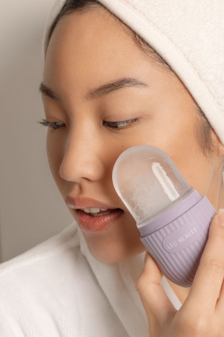 Silicone Ice Roller Facial Massage for Cryotherapy - Beauty Skin Care Massage for Collagen Regrowth & Skin Strengthening - Enhance Your Natural Glow/Reusable Facial Treatment to Tighten & Tone Skin & De-Puff The Eye Area